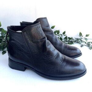 n.d.c. Black Leather Ankle Boots Made by Hand 8